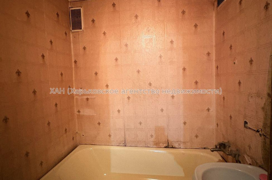 Продам квартиру, Клочковская ул. , 2 кім., 53 м², советский ремонт 