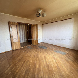 Продам квартиру, Клочковская ул. , 2  ком., 53 м², советский ремонт