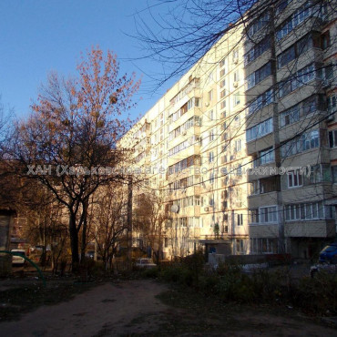 Продам квартиру, Шатиловская ул. , 1  ком., 32.80 м², косметический ремонт 