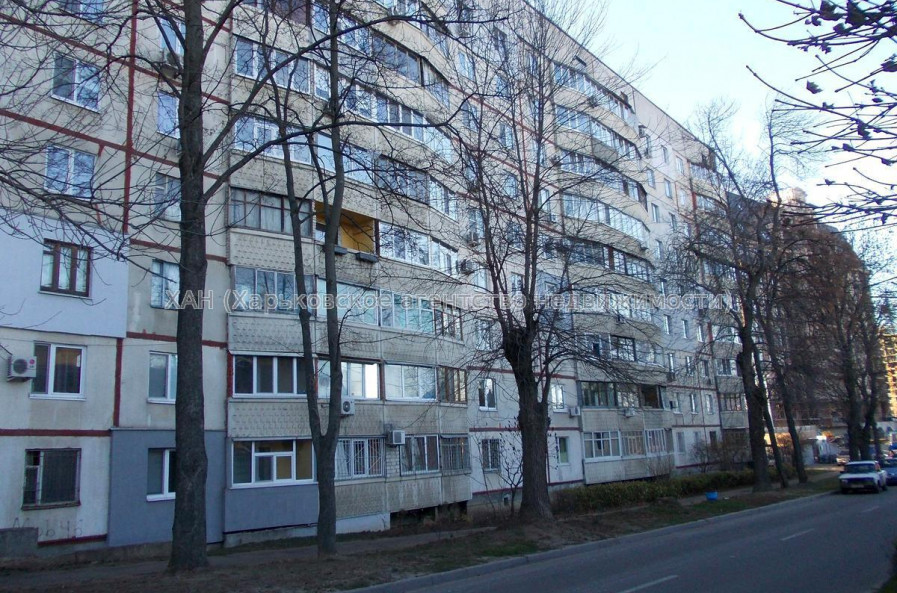 Продам квартиру, Шатиловская ул. , 1  ком., 32.80 м², косметический ремонт 