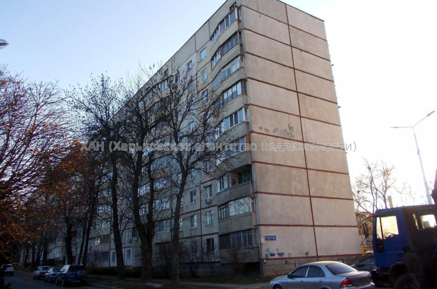 Продам квартиру, Шатиловская ул. , 1  ком., 32.80 м², косметический ремонт 
