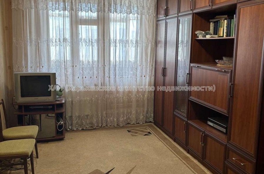 Продам квартиру, 3 кім., 65 м², советский ремонт 