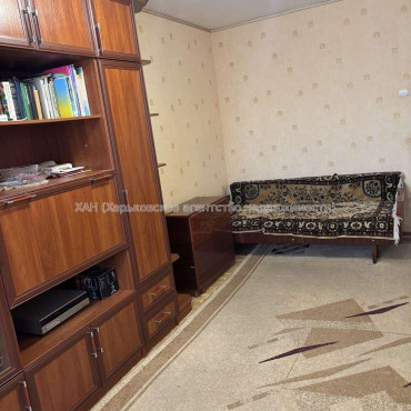 Продам квартиру, 3 кім., 65 м², советский ремонт 
