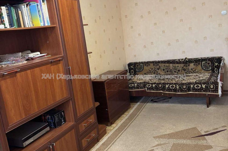 Продам квартиру, 3 кім., 65 м², советский ремонт 