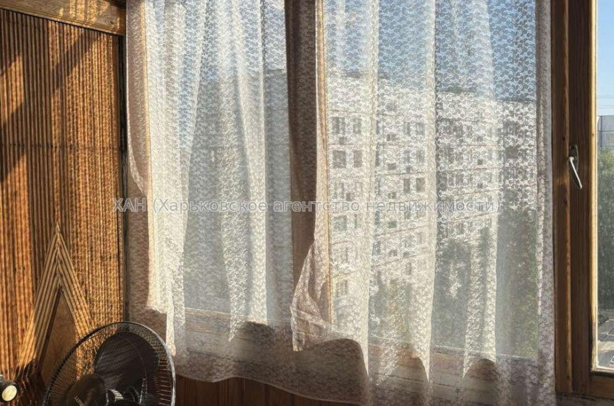 Продам квартиру, 3 кім., 65 м², советский ремонт 