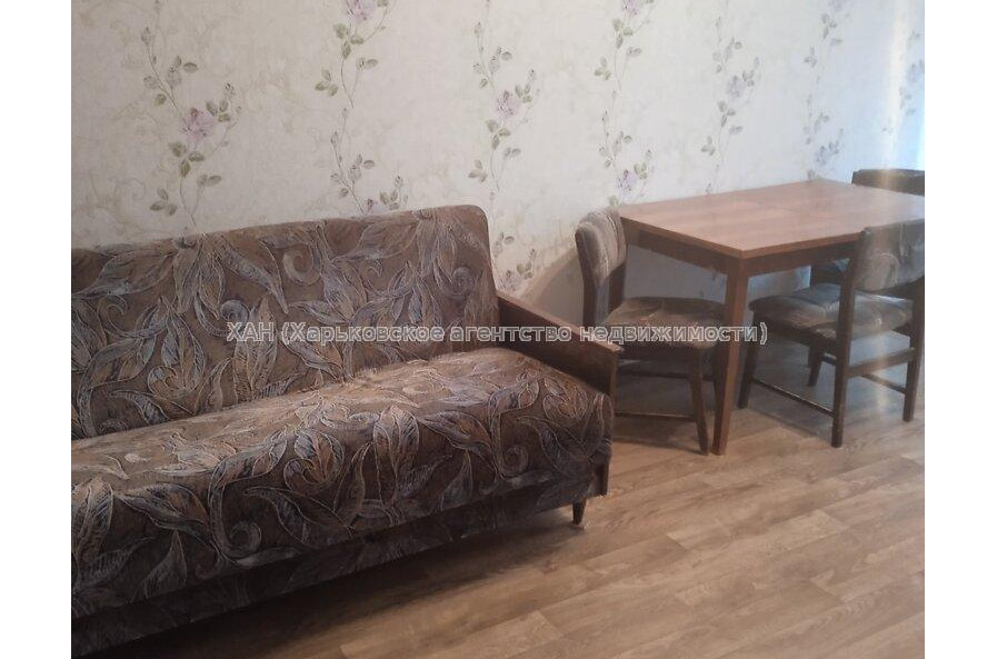 Продам квартиру, Библика ул. , 1 кім., 33 м², капитальный ремонт 