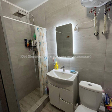 Продам квартиру, Шариковая ул. , 1 кім., 31 м², евроремонт 