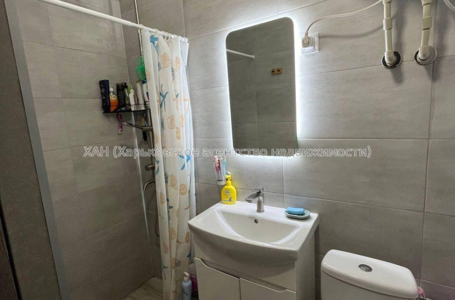 Продам квартиру, Шариковая ул. , 1 кім., 31 м², евроремонт 