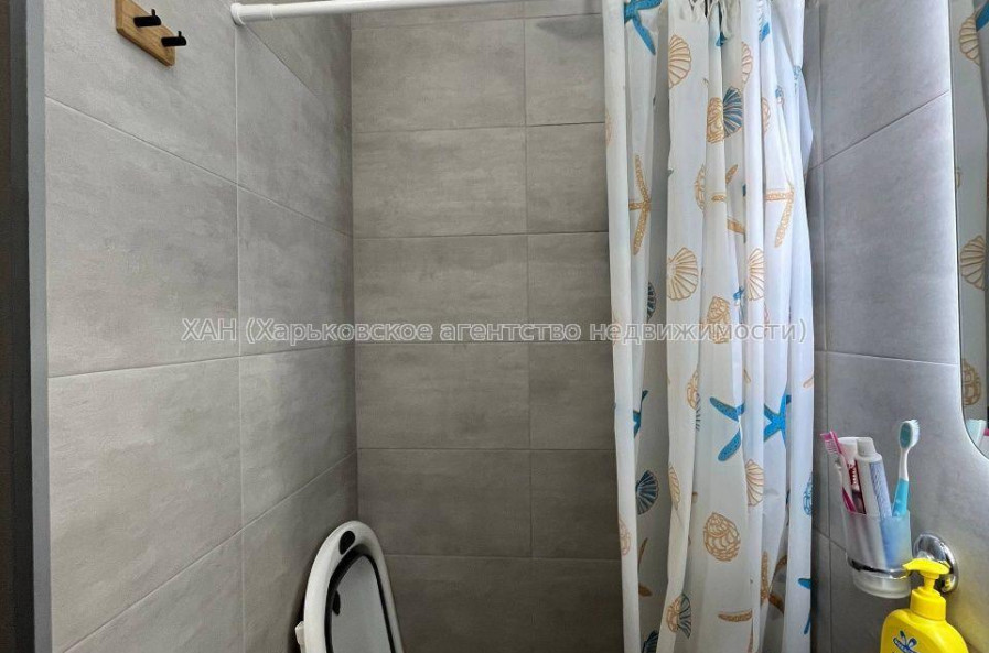 Продам квартиру, Шариковая ул. , 1 кім., 31 м², евроремонт 