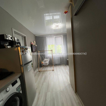 Продам квартиру, Шариковая ул. , 1 кім., 31 м², евроремонт 