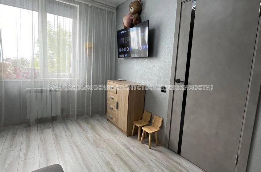Продам квартиру, Шариковая ул. , 1 кім., 31 м², евроремонт 