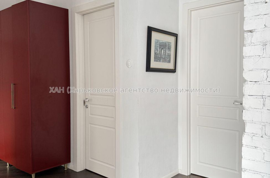 Продам квартиру, Юри Зойфера ул. , 2 кім., 75 м², евроремонт 