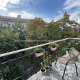 Продам квартиру, Юри Зойфера ул. , 2 кім., 75 м², евроремонт 