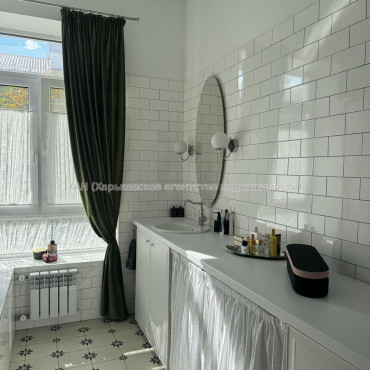 Продам квартиру, Юри Зойфера ул. , 2 кім., 75 м², евроремонт 
