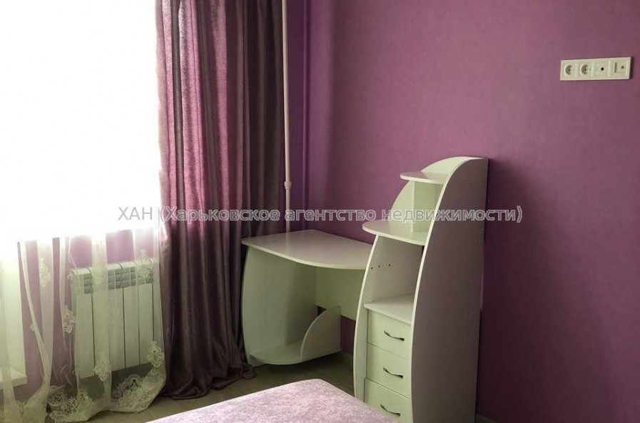 Продам квартиру, Ильинская ул. , 3 кім., 65 м², капитальный ремонт 
