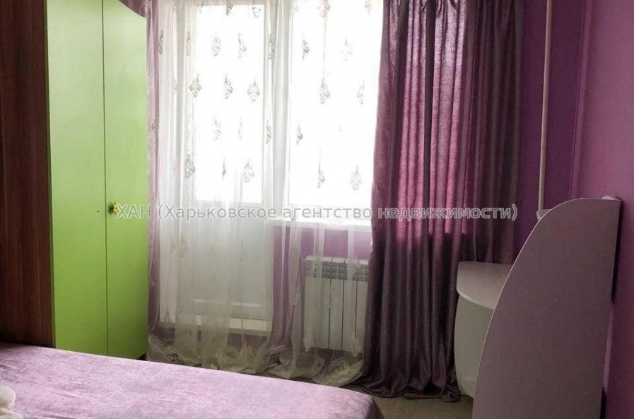 Продам квартиру, Ильинская ул. , 3 кім., 65 м², капитальный ремонт 