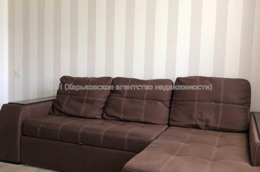 Продам квартиру, Ильинская ул. , 3 кім., 65 м², капитальный ремонт 