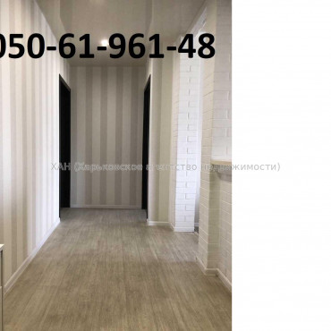 Продам квартиру, Ильинская ул. , 3 кім., 65 м², капитальный ремонт 