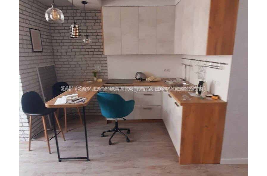 Продам квартиру, Мира ул. , 1 кім., 43 м², евроремонт 