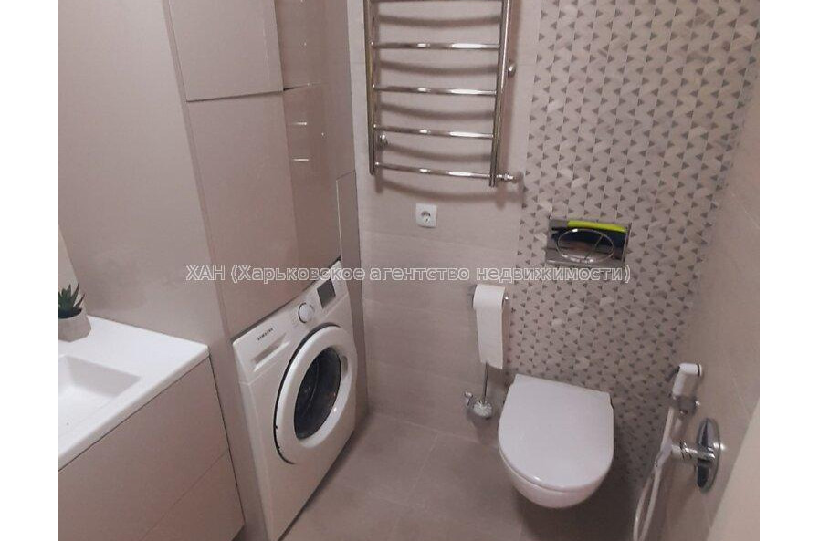 Продам квартиру, Мира ул. , 1 кім., 43 м², евроремонт 