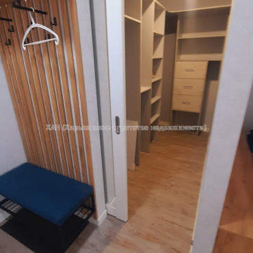 Продам квартиру, Мира ул. , 1 кім., 43 м², евроремонт 