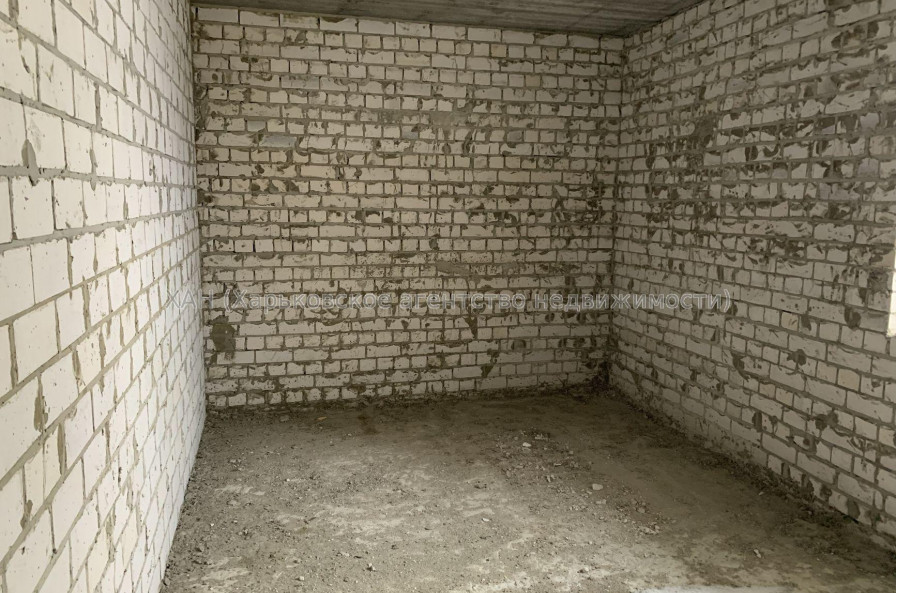 Продам квартиру, Непокоренных ул. , 2  ком., 66 м², без внутренних работ 
