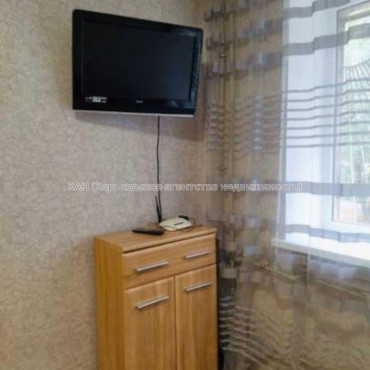 Продам квартиру, Любови Малой  просп. , 1  ком., 20 м², евроремонт 