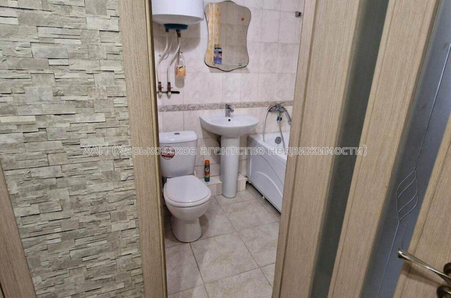Продам квартиру, Матюшенко ул. , 1 кім., 38 м², капитальный ремонт 