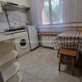 Продам квартиру, Матюшенко ул. , 1 кім., 38 м², капитальный ремонт 