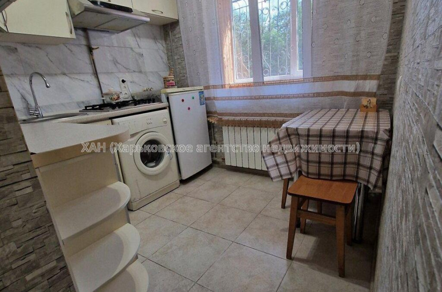 Продам квартиру, Матюшенко ул. , 1 кім., 38 м², капитальный ремонт 