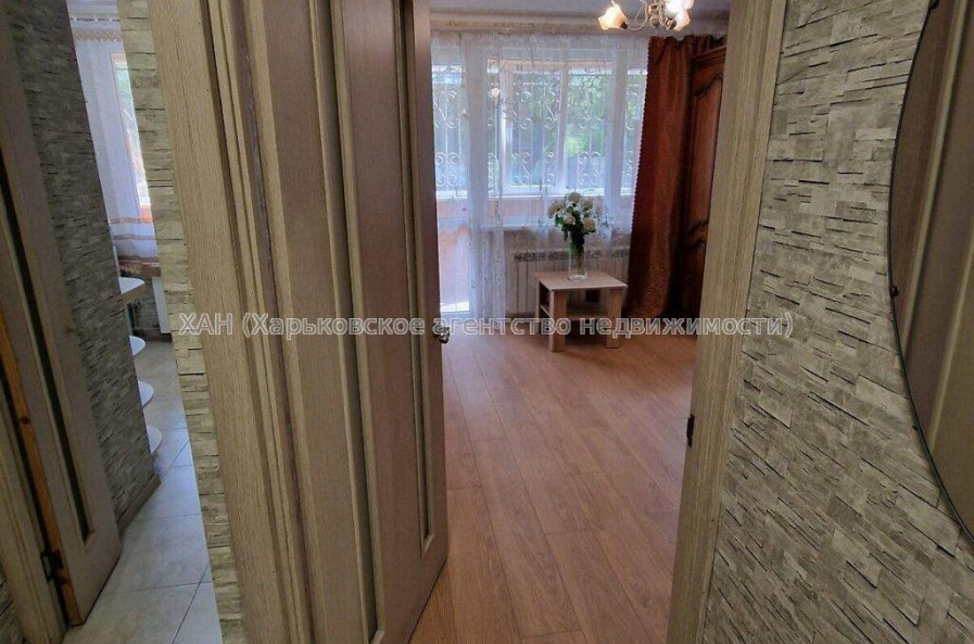 Продам квартиру, Матюшенко ул. , 1 кім., 38 м², капитальный ремонт 