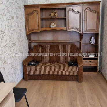 Продам квартиру, Матюшенко ул. , 1 кім., 38 м², капитальный ремонт 