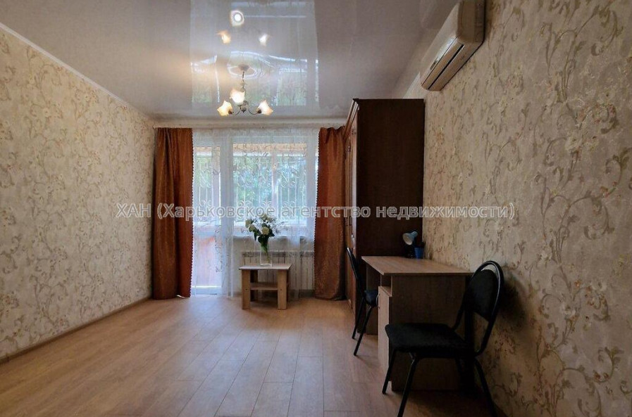 Продам квартиру, Матюшенко ул. , 1 кім., 38 м², капитальный ремонт 