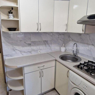 Продам квартиру, Матюшенко ул. , 1 кім., 38 м², капитальный ремонт 