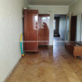 Продам квартиру, Бучмы ул. , 2 кім., 43.20 м², косметический ремонт 