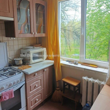 Продам квартиру, Тракторостроителей просп. , 2  ком., 44.10 м², косметический ремонт 
