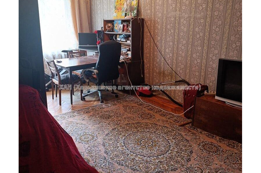 Продам квартиру, Тракторостроителей просп. , 2  ком., 44.10 м², косметический ремонт 