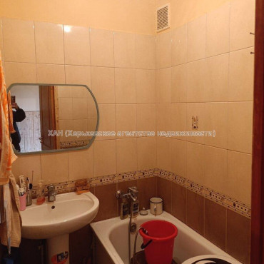 Продам квартиру, Тракторостроителей просп. , 2  ком., 44.10 м², косметический ремонт 