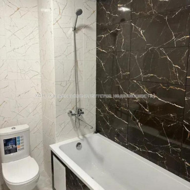 Продам квартиру, Шевченко ул. , 2 кім., 38 м², евроремонт 