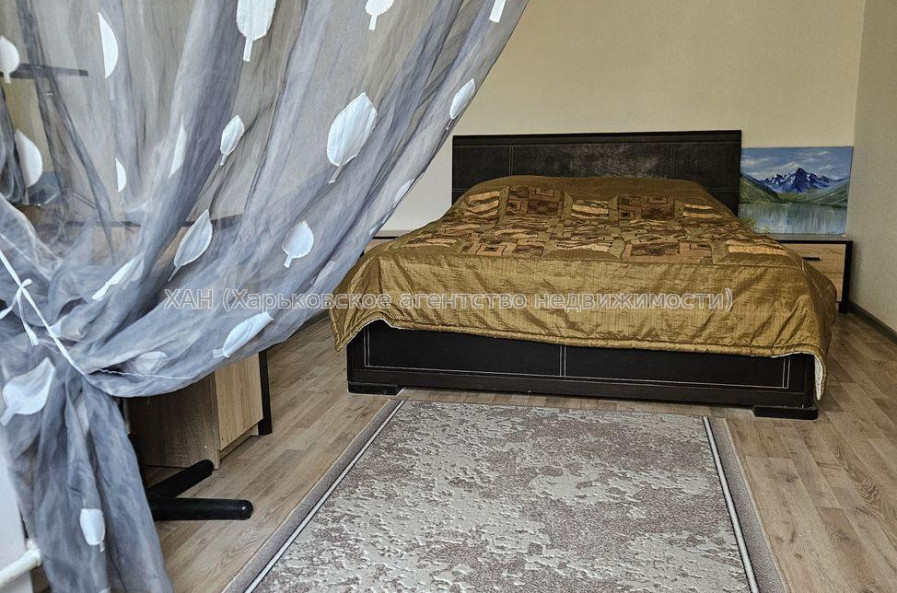 Продам квартиру, Соборности Украины ул. , 3 кім., 72 м², евроремонт 