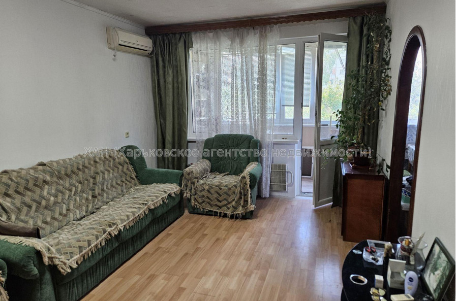 Продам квартиру, Соборности Украины ул. , 3 кім., 72 м², евроремонт 