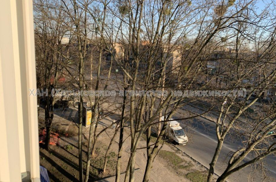 Продам квартиру, Байрона пр-т , 1  ком., 30 м², капитальный ремонт 