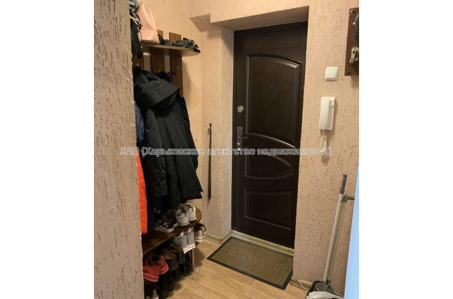 Продам квартиру, Байрона пр-т , 1 кім., 30 м², капитальный ремонт 