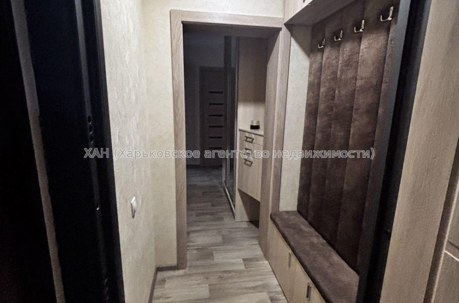 Продам квартиру, Гвардейцев Широнинцев ул. , 1  ком., 36 м², евроремонт 