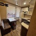 Продам квартиру, Гвардейцев Широнинцев ул. , 1  ком., 36 м², евроремонт 