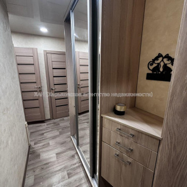 Продам квартиру, Гвардейцев Широнинцев ул. , 1  ком., 36 м², евроремонт 