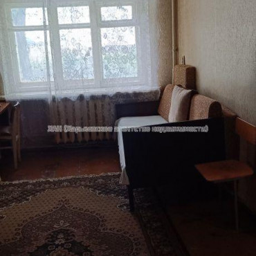 Продам квартиру, Глобинская ул. , 2  ком., 42.90 м², косметический ремонт 