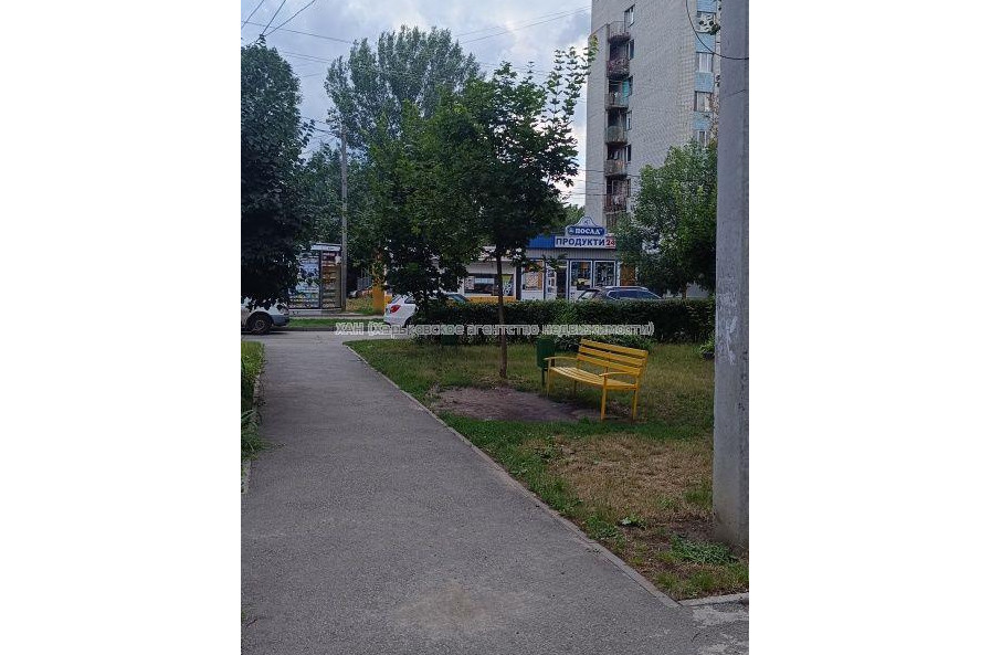Продам квартиру, Глобинская ул. , 2  ком., 42.90 м², косметический ремонт 