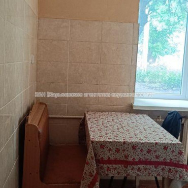 Продам квартиру, Глобинская ул. , 2  ком., 42.90 м², косметический ремонт 
