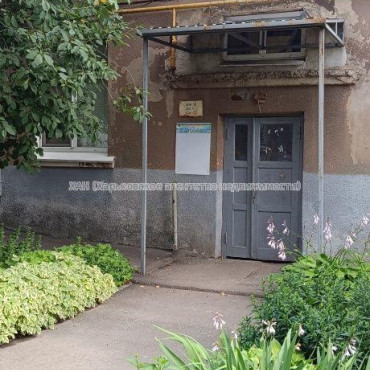 Продам квартиру, Глобинская ул. , 2  ком., 42.90 м², косметический ремонт 